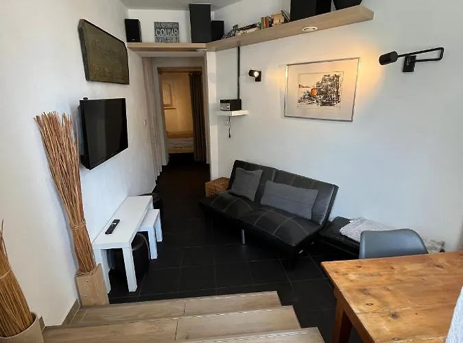 Old Town Napoleon Crib Apartmán *