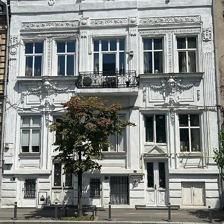 Old Town Napoleon Crib