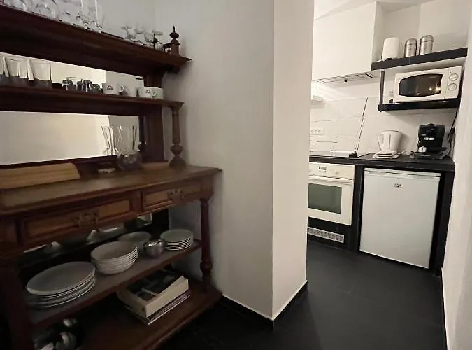 Old Town Napoleon Crib *